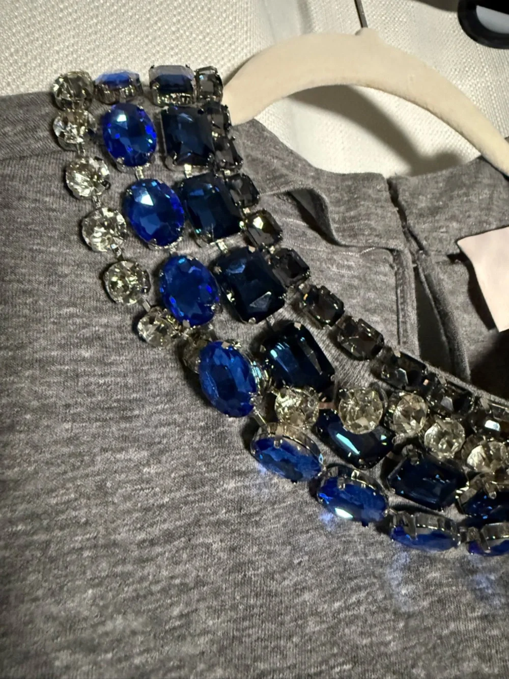 Cinq À Sept Brielle Tee in Grey with Blue and Clear Rhinestones Size XS - Picture 5 of 9